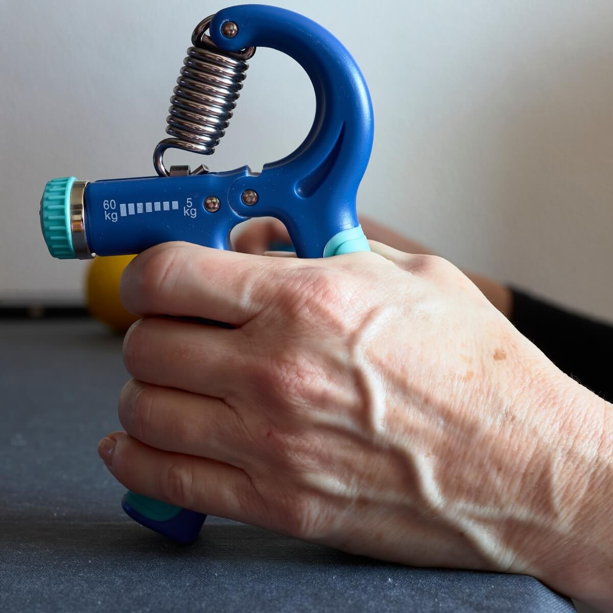 Grip Strength Test to Diagnose Sarcopenia